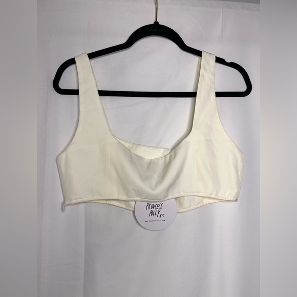 Princess Polly Huxley Set size 8 - Picture 7 of 10